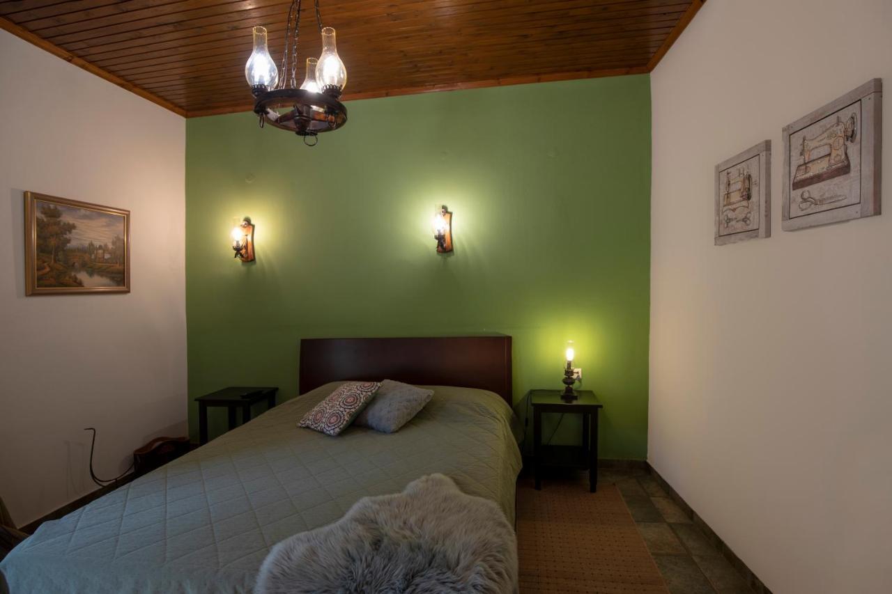 Guesthouse Alexandra Eptalofos Ngoại thất bức ảnh