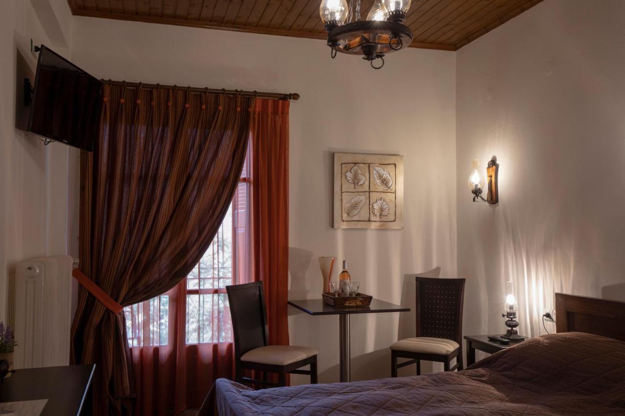 Guesthouse Alexandra Eptalofos Ngoại thất bức ảnh