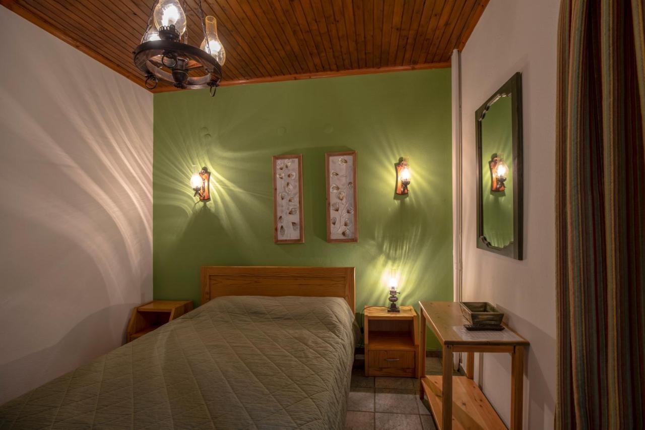 Guesthouse Alexandra Eptalofos Ngoại thất bức ảnh