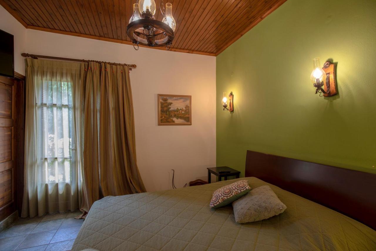 Guesthouse Alexandra Eptalofos Ngoại thất bức ảnh