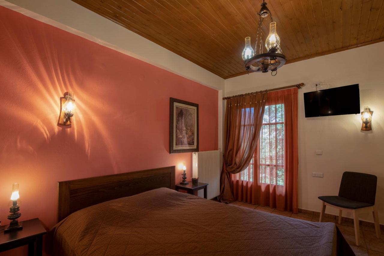 Guesthouse Alexandra Eptalofos Ngoại thất bức ảnh