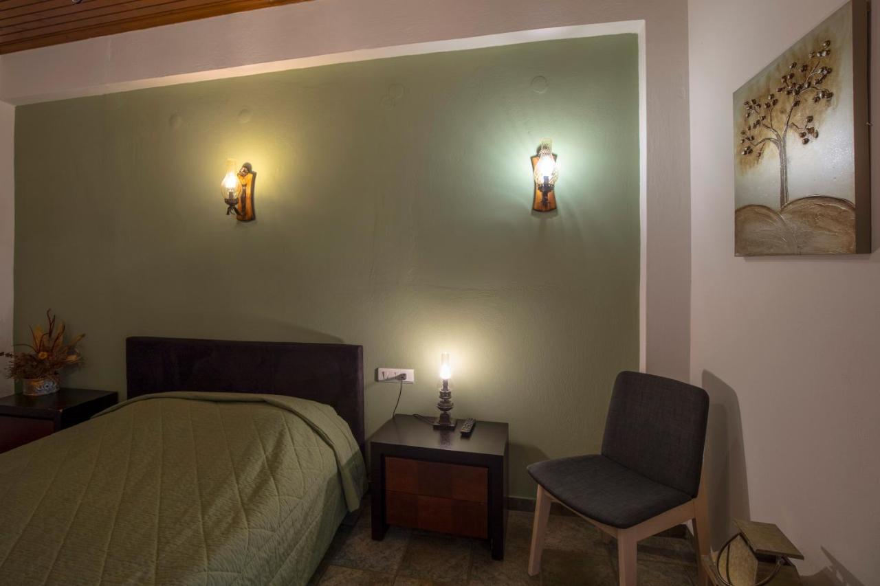 Guesthouse Alexandra Eptalofos Ngoại thất bức ảnh