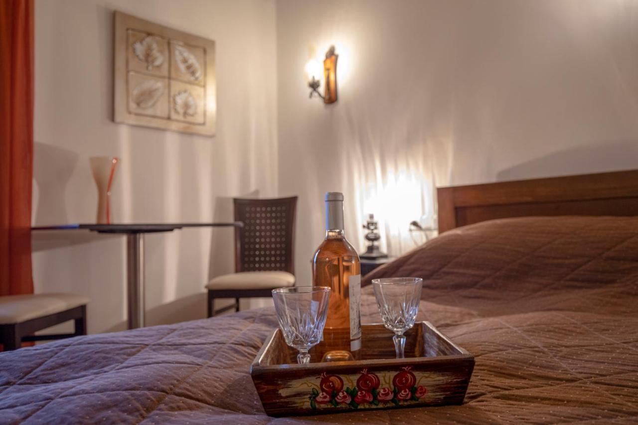 Guesthouse Alexandra Eptalofos Ngoại thất bức ảnh