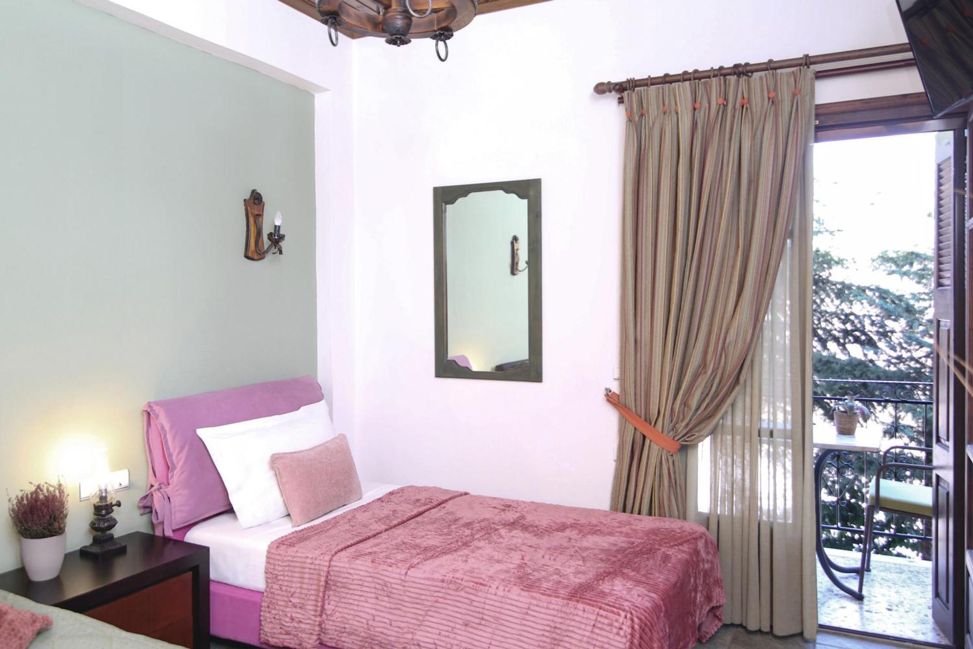 Guesthouse Alexandra Eptalofos Ngoại thất bức ảnh