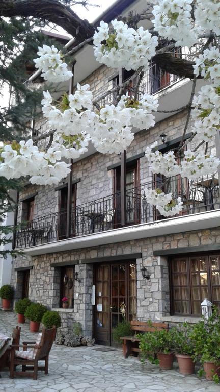 Guesthouse Alexandra Eptalofos Ngoại thất bức ảnh