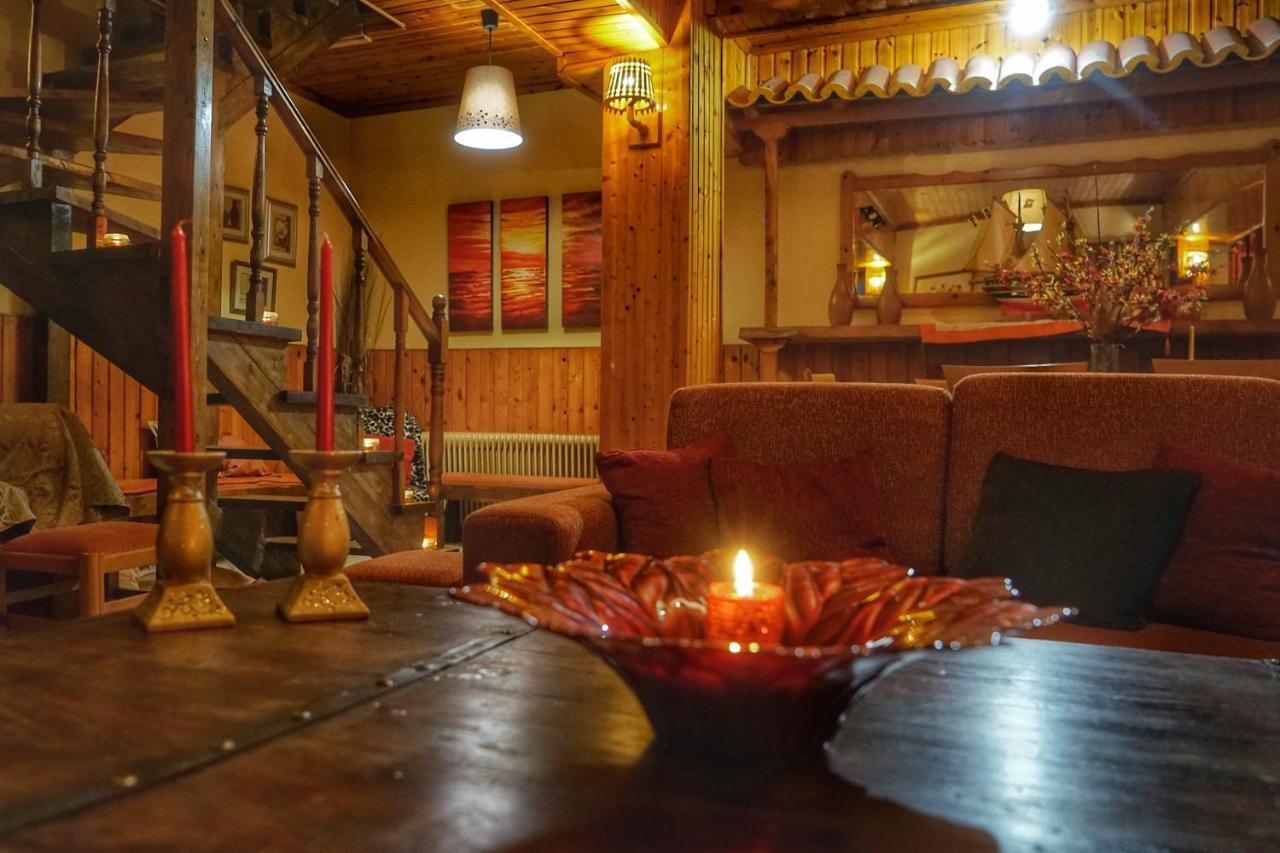 Guesthouse Alexandra Eptalofos Ngoại thất bức ảnh